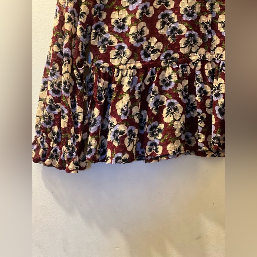 Madewell Drawstring Ruffle-Hem Top in Viola Floral - Picture 8 of 13